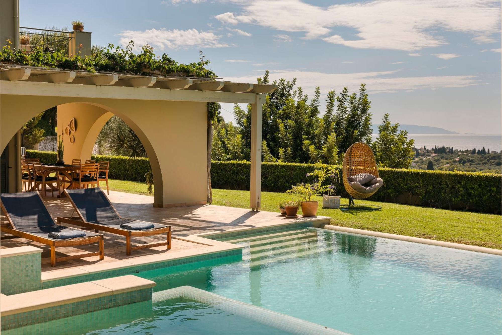 Villas Villa *