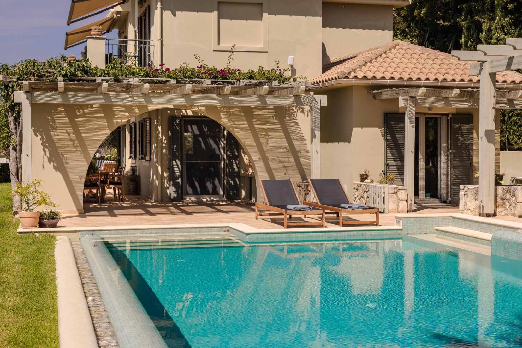 Villas Villa *