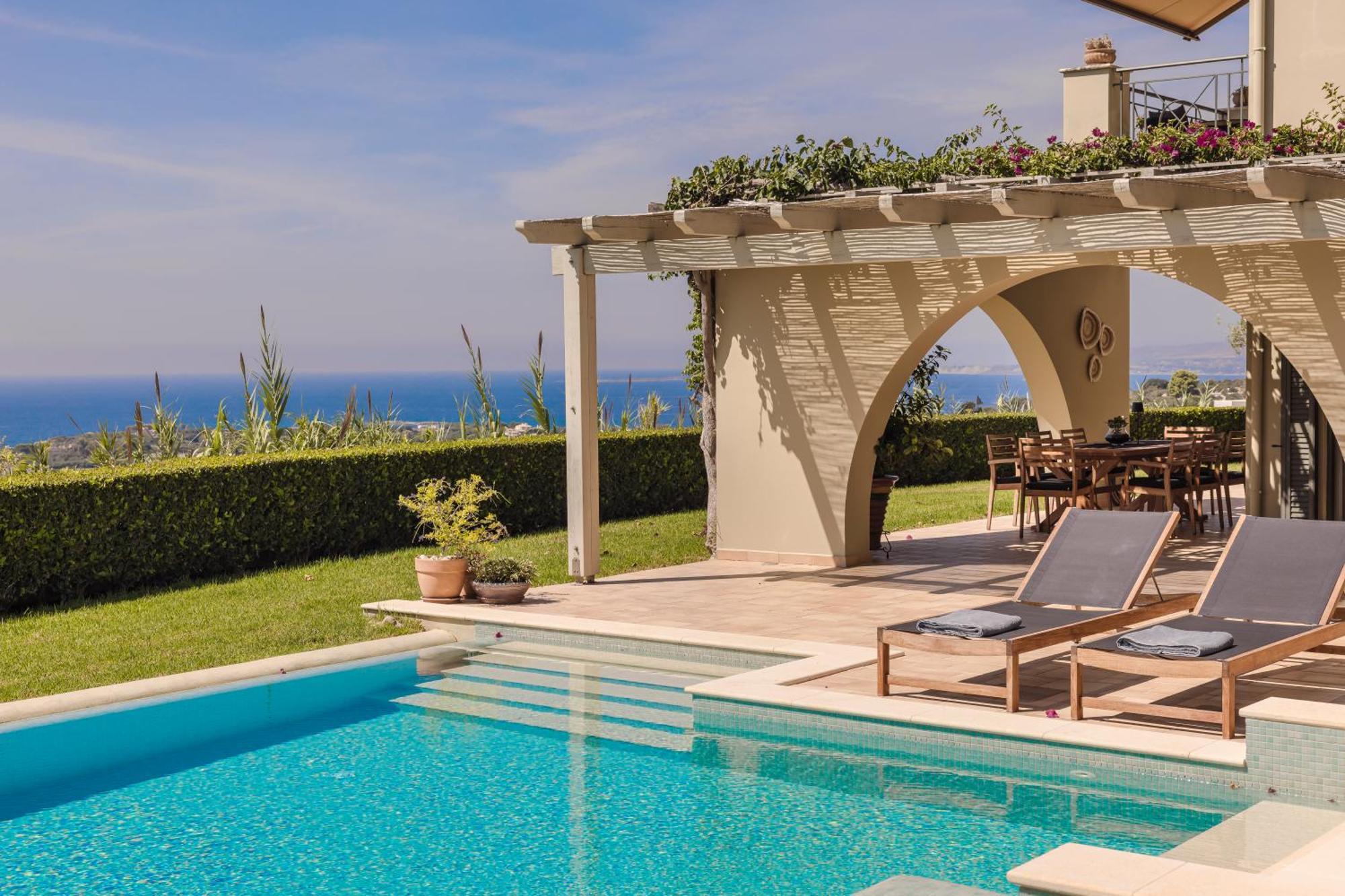 Villas Villa Svoronata